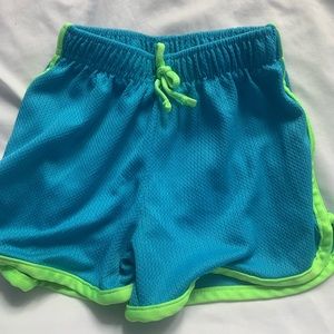 zone pro girls shorts slightly used good quality